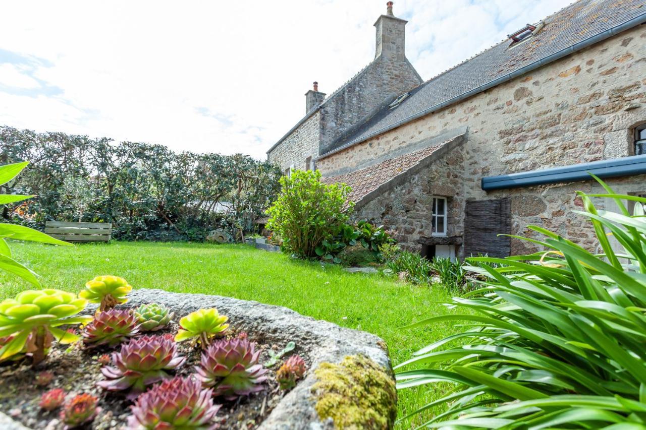 Cute Normandy Chaleureuse Maison Au Cap Levi Fermanville Buitenkant foto